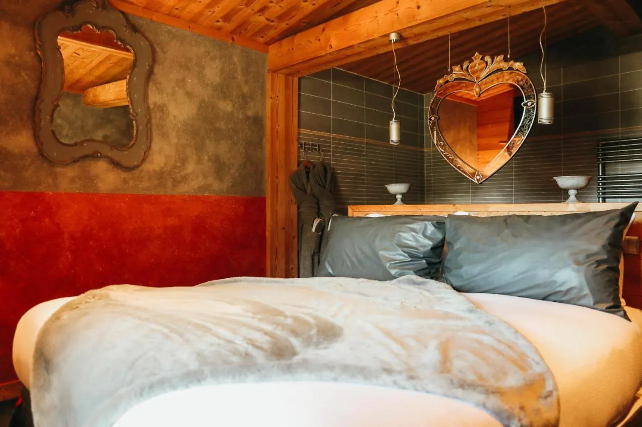 Les Grands Montets Hotel & Spa 샤모니 4*,
